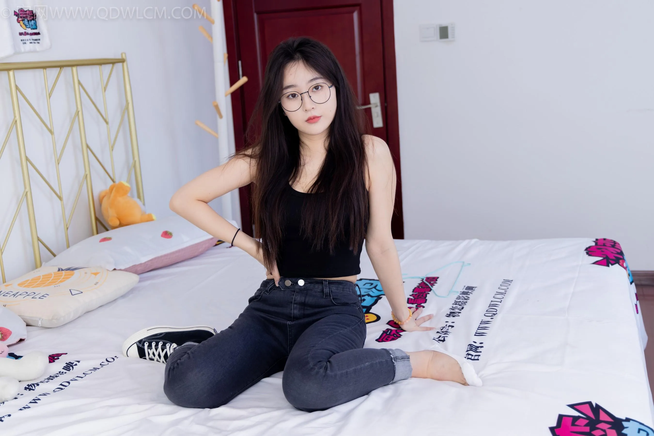 物恋传媒 NO.1497 美兔-春雨绵绵 [151P]插图7